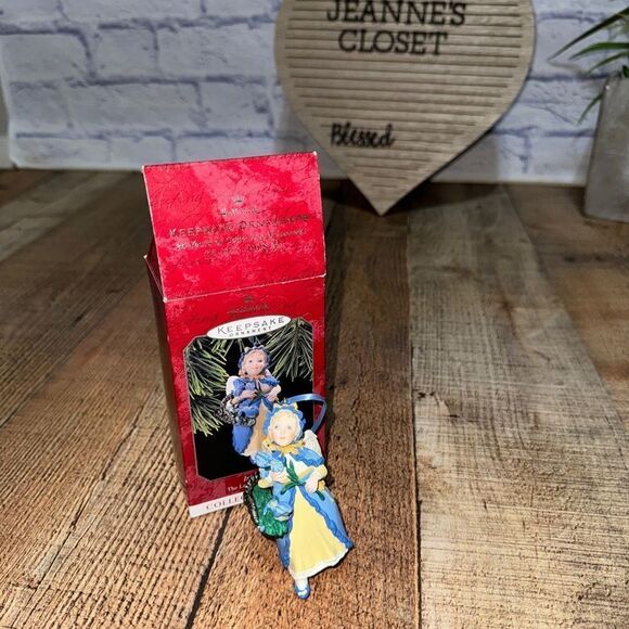 Hallmark Keepsake Collector's Series 1998 Christmas Iris Angel Ornament - Picture 9 of 11
